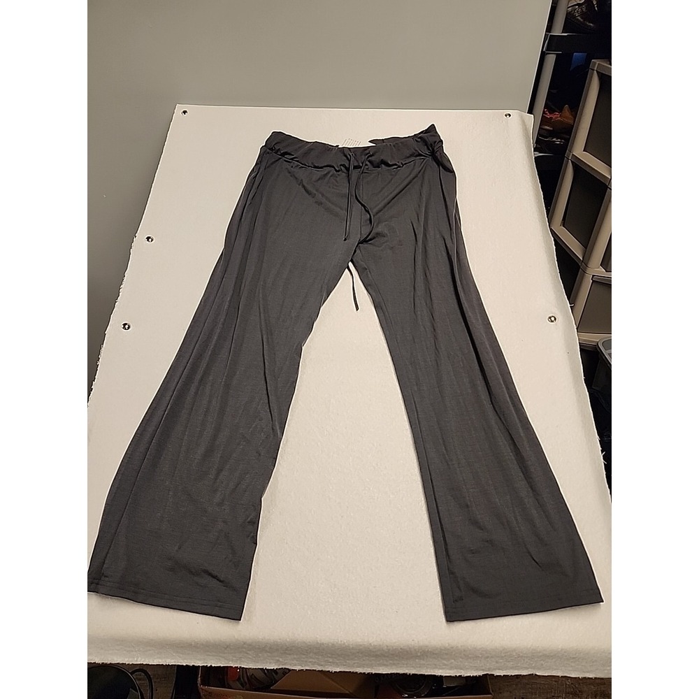 Women's JUNIOR Floral Blooming Lounge Pants‎ Gray  Floral XL NWT